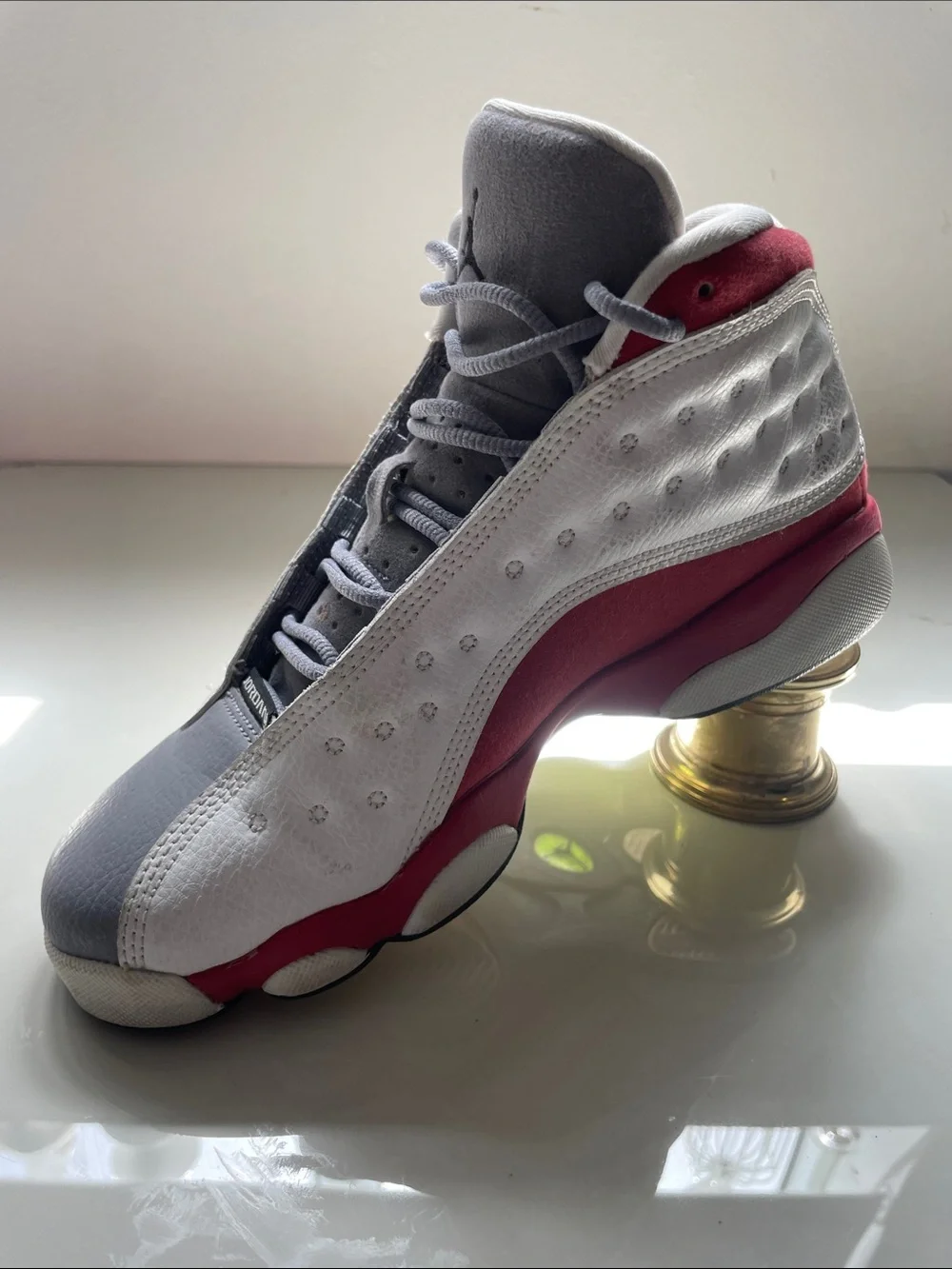 Jordan Kids Gray, White & Red Retro Sneakers 2014 sz 6 Y